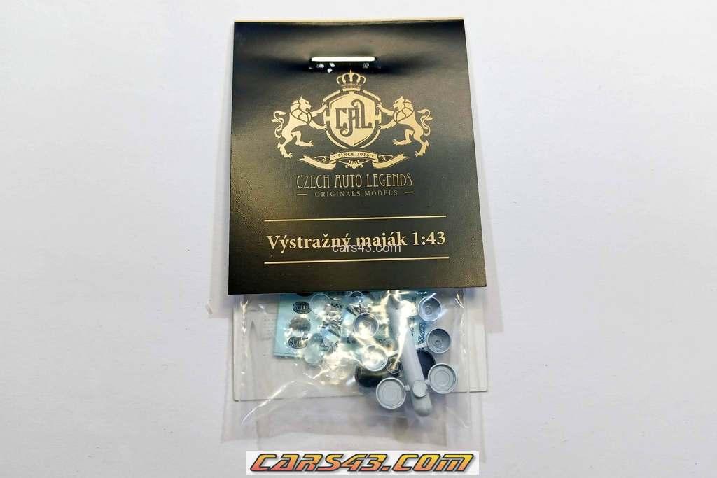 Sada bílých světel a bílých krytů přídavných světel 1:43
